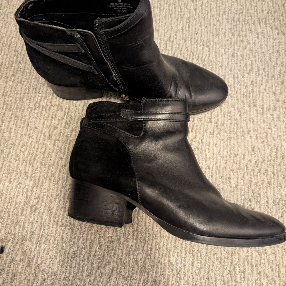 Lauren Ralph Lauren Black Leather And Suede Ankle Boots Sz 9